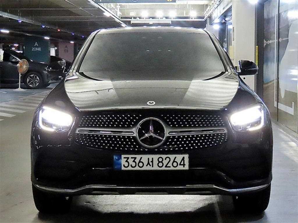 벤츠 GLC 클래스 GLC클래스 X253 GLC 300 e 4MATIC 쿠페 이미지 2
