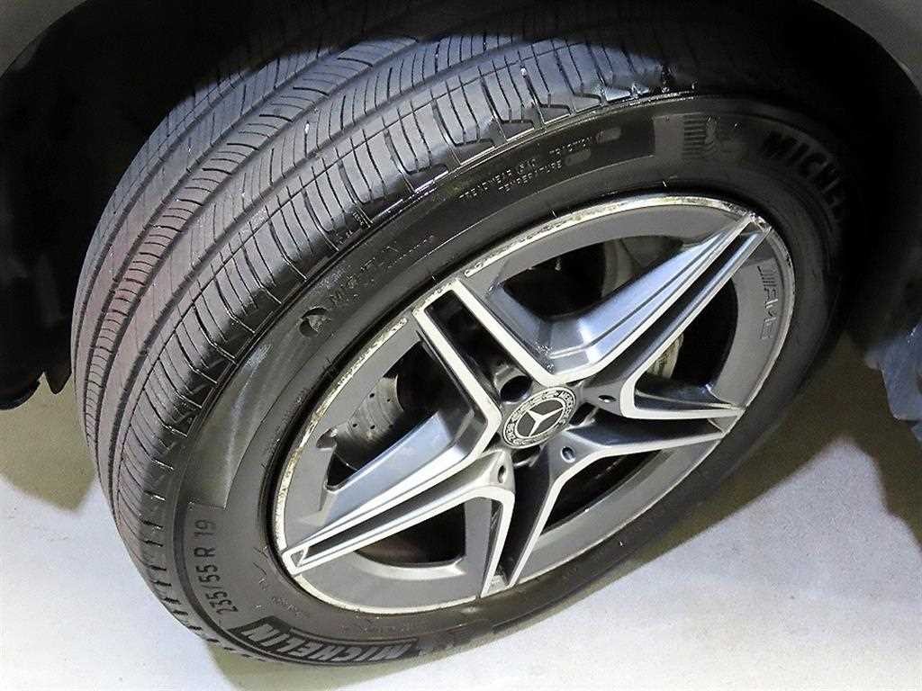 벤츠 GLC 클래스 GLC클래스 X253 GLC 300 e 4MATIC 쿠페 이미지 20