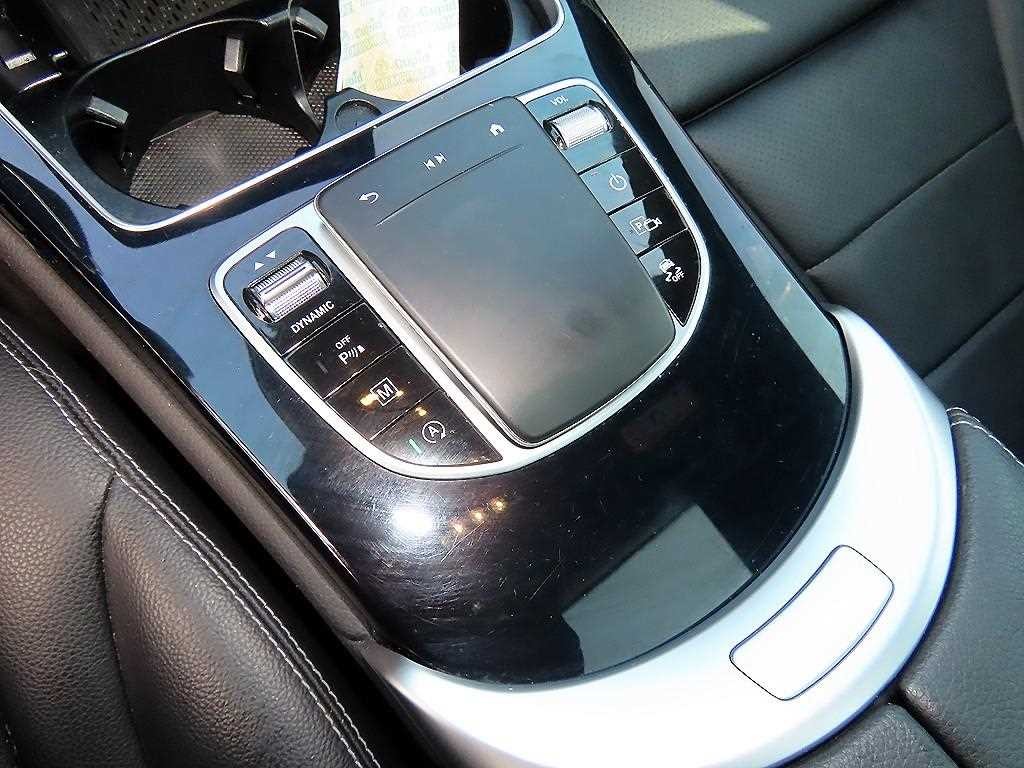 벤츠 GLC 클래스 GLC클래스 X253 GLC 220 d 4MATIC 쿠페 이미지 12