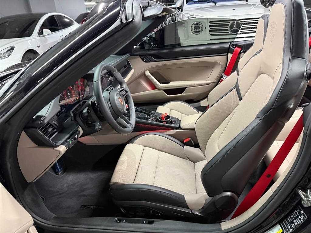 포르쉐 911 911(992) 카레라 GTS 카브리올레 이미지 10