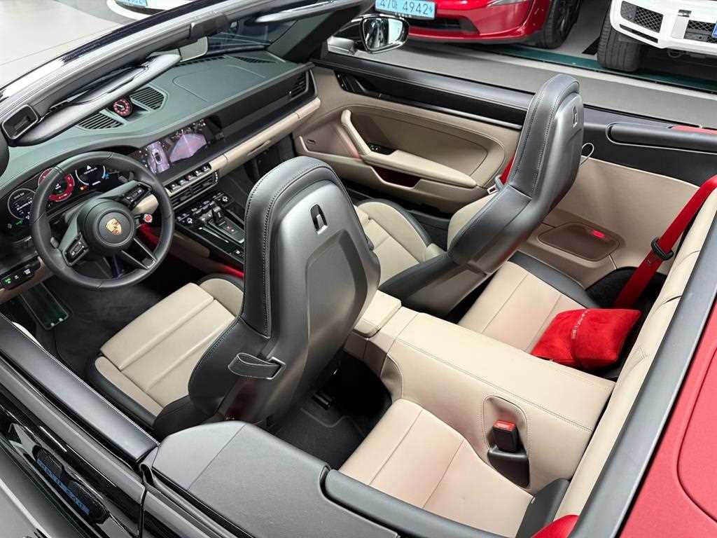 포르쉐 911 911(992) 카레라 GTS 카브리올레 이미지 12