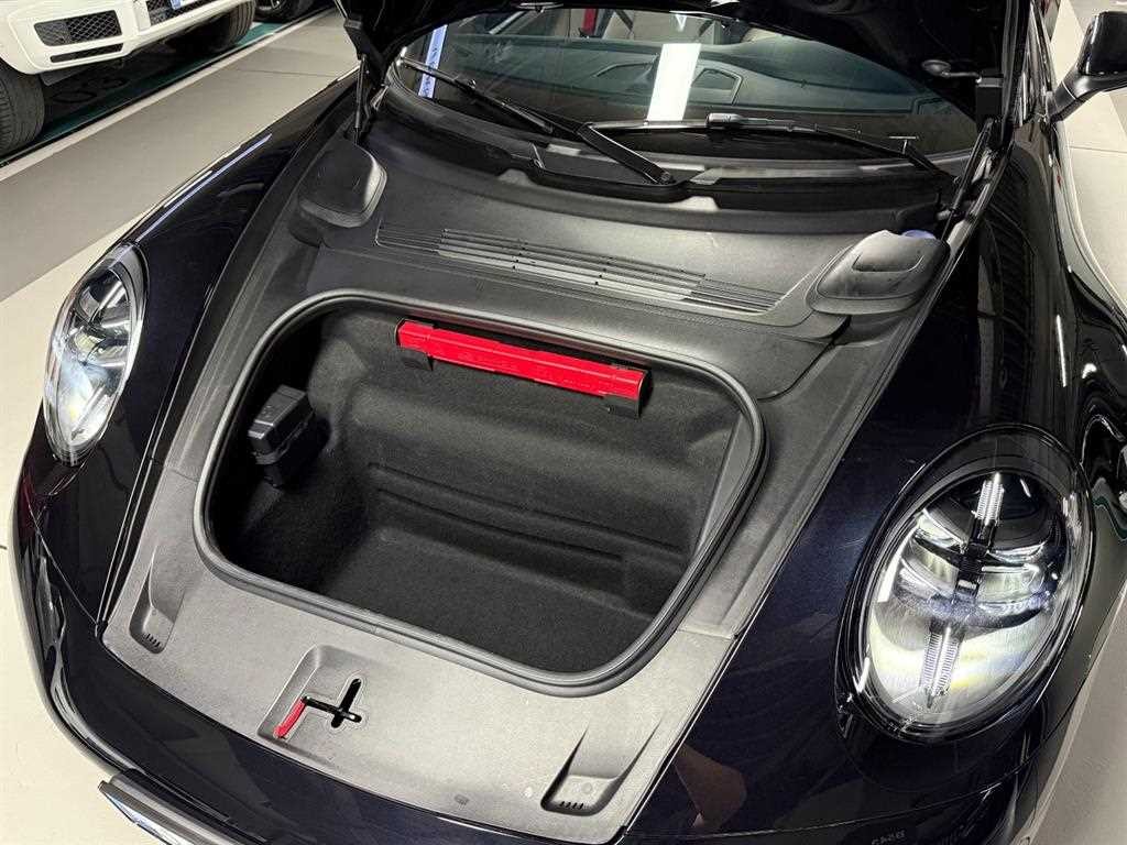 포르쉐 911 911(992) 카레라 GTS 카브리올레 이미지 6