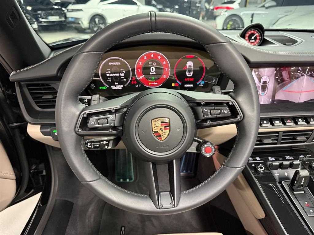 포르쉐 911 911(992) 카레라 GTS 카브리올레 이미지 9