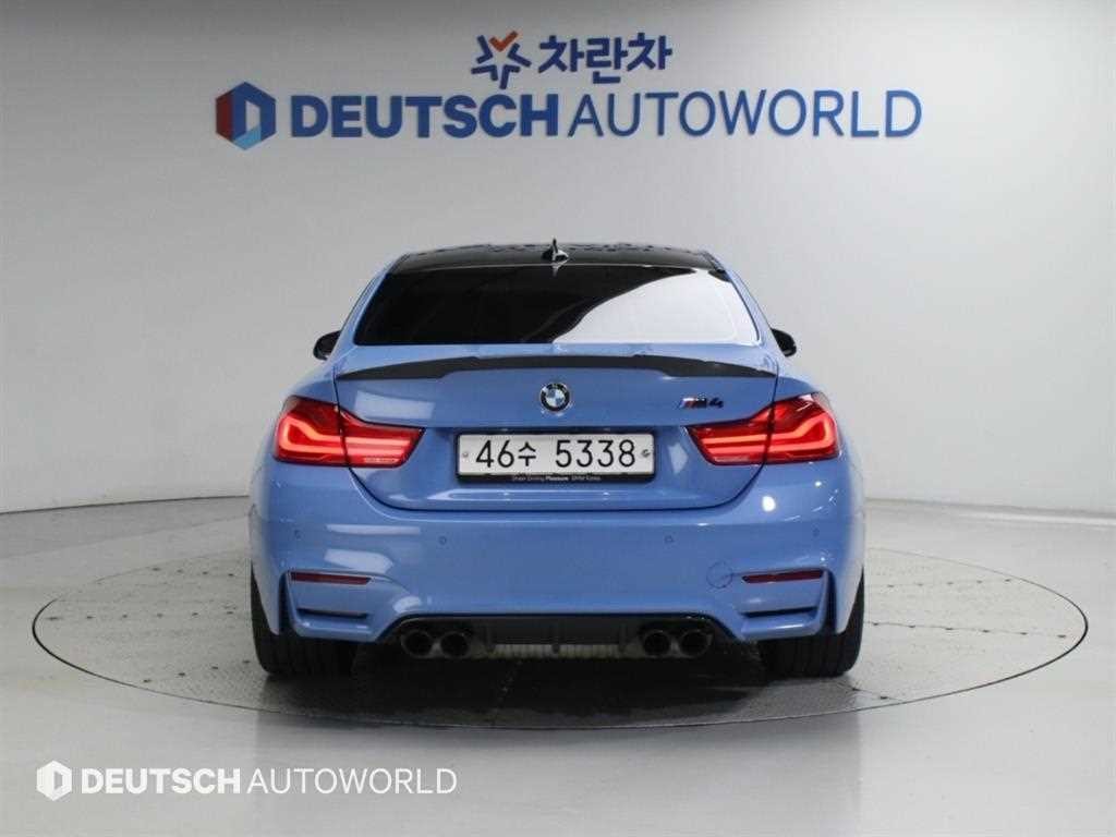 BMW 4시리즈 M4 (F82) 쿠페 컴패티션 이미지 5