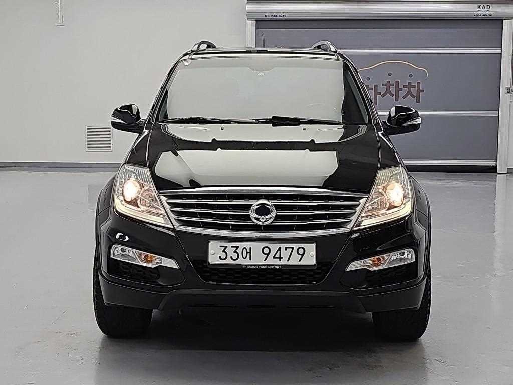 KG모빌리티(쌍용) 렉스턴 렉스턴W 2.0  4WD 노블레스 이미지 2