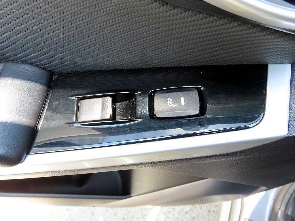 KG모빌리티(쌍용) 코란도 뉴스타일코란도C 2.2 RX 4WD 고급형 이미지 17
