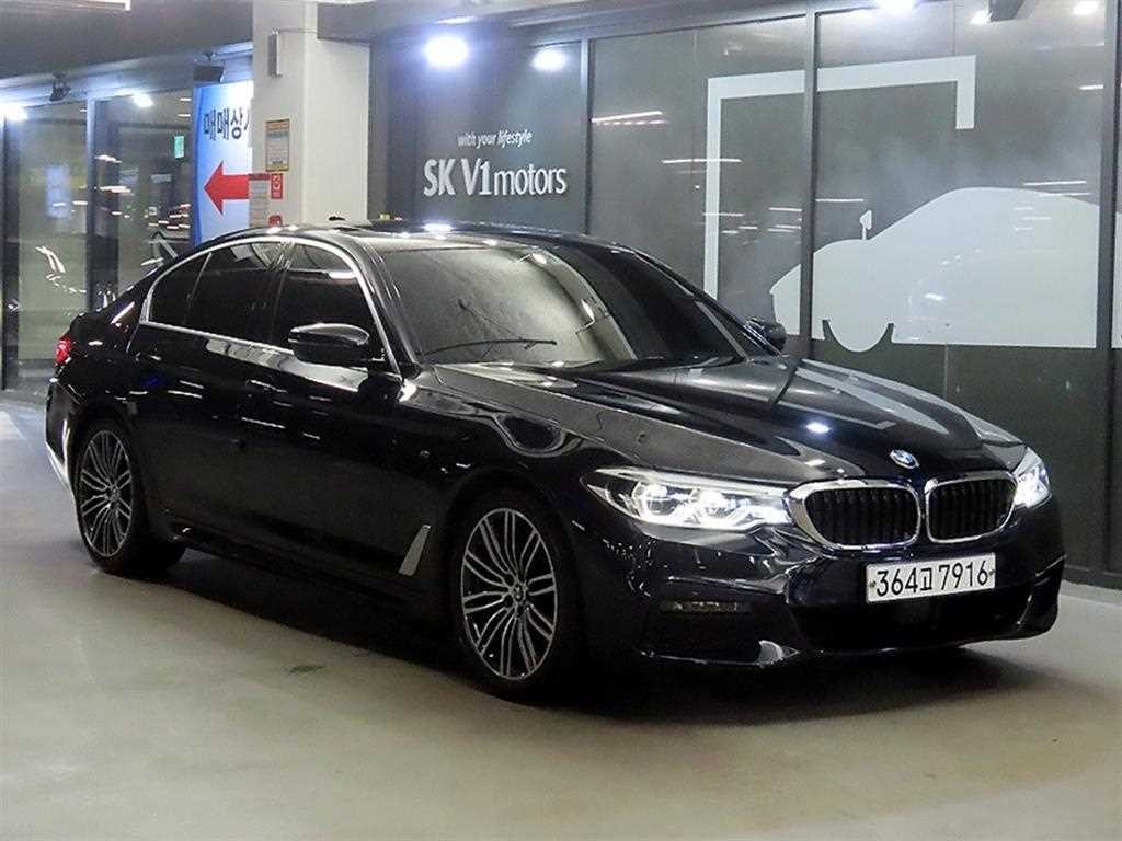 BMW 5시리즈 5시리즈 (G30) 530i M 스포츠 플러스 이미지 1