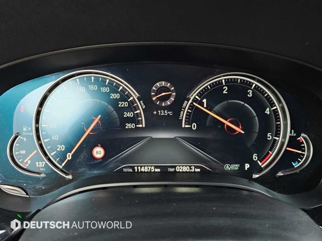 BMW 5시리즈 5시리즈 (G30) 520d xDrive M 스포츠 플러스 이미지 8
