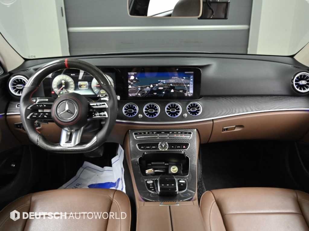 벤츠 E 클래스 E-클래스 W213 E220d 아방가르드 이미지 7
