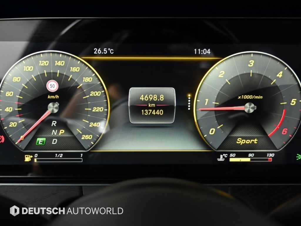 벤츠 E 클래스 E-클래스 W213 E220d 아방가르드 이미지 8