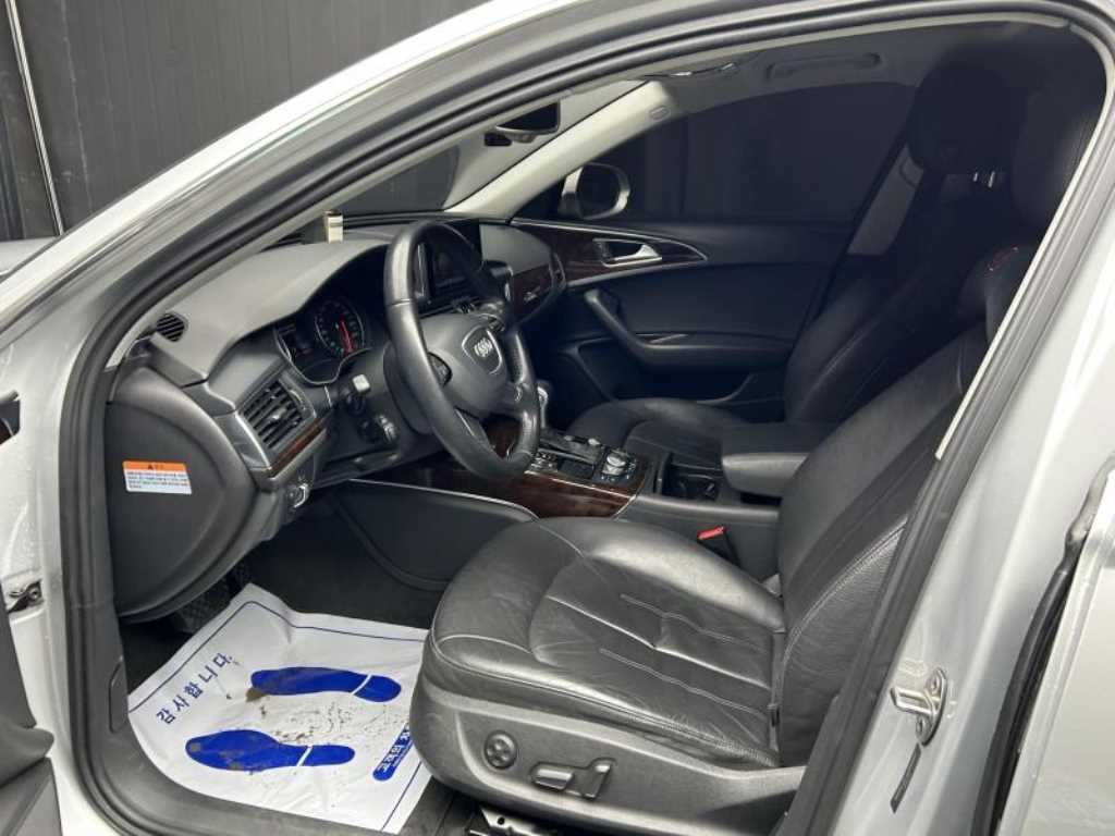 아우디 A6 뉴A6 45 TDI 콰트로 이미지 6