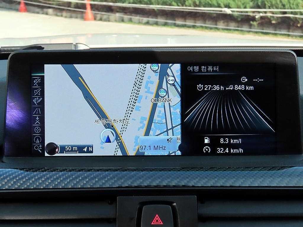 BMW 4시리즈 M4 (F82) 쿠페 이미지 15