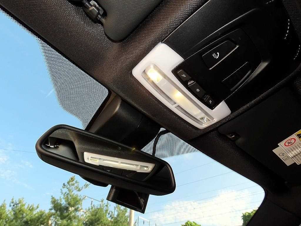 BMW 4시리즈 M4 (F82) 쿠페 이미지 17