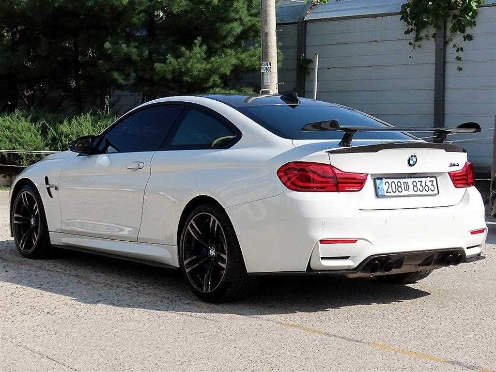 BMW 4시리즈 M4 (F82) 쿠페 이미지 3
