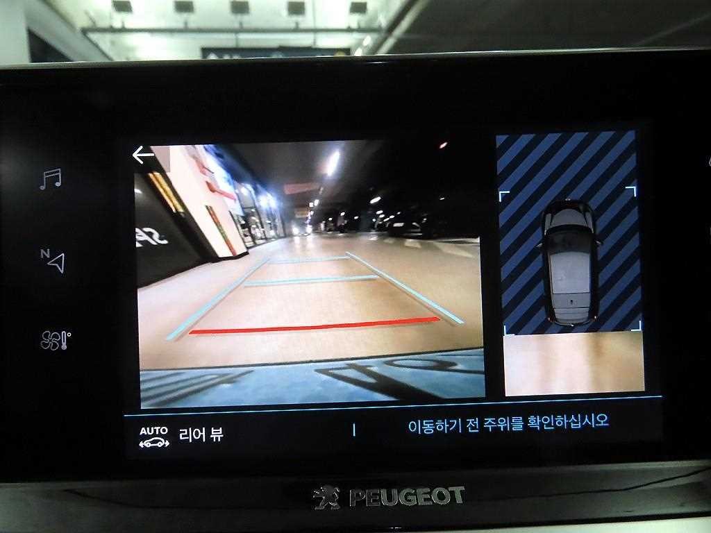 푸조 208 e-208 알뤼르 이미지 15