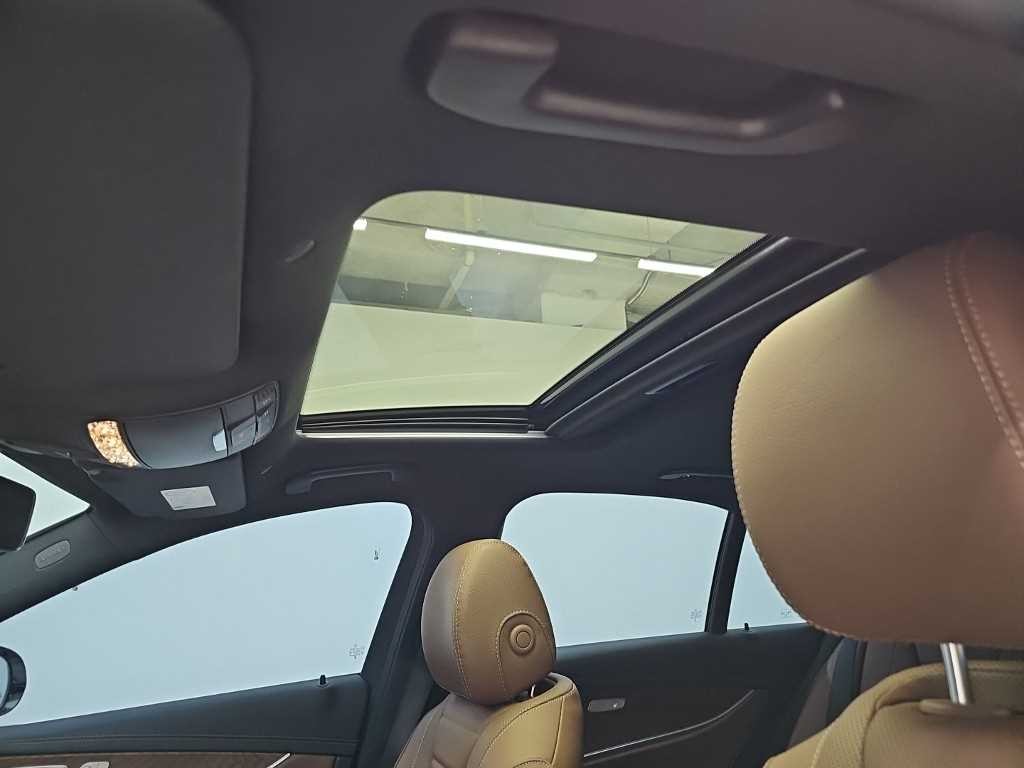 벤츠 E 클래스 E-클래스 W213 E220d 4MATIC 익스클루시브 이미지 15
