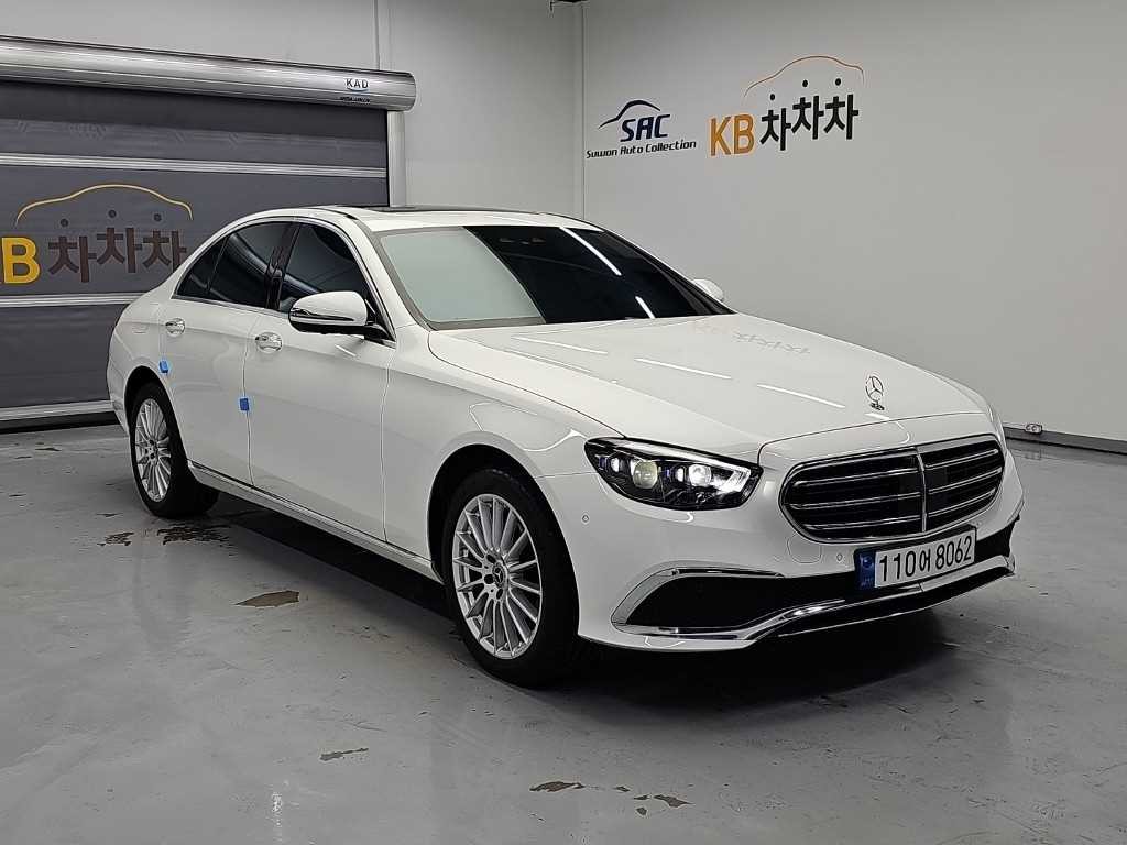 벤츠 E 클래스 E-클래스 W213 E220d 4MATIC 익스클루시브 이미지 4