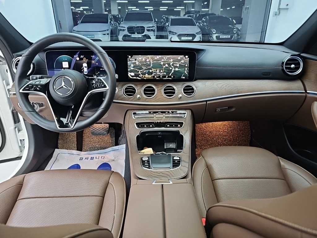 벤츠 E 클래스 E-클래스 W213 E220d 4MATIC 익스클루시브 이미지 7