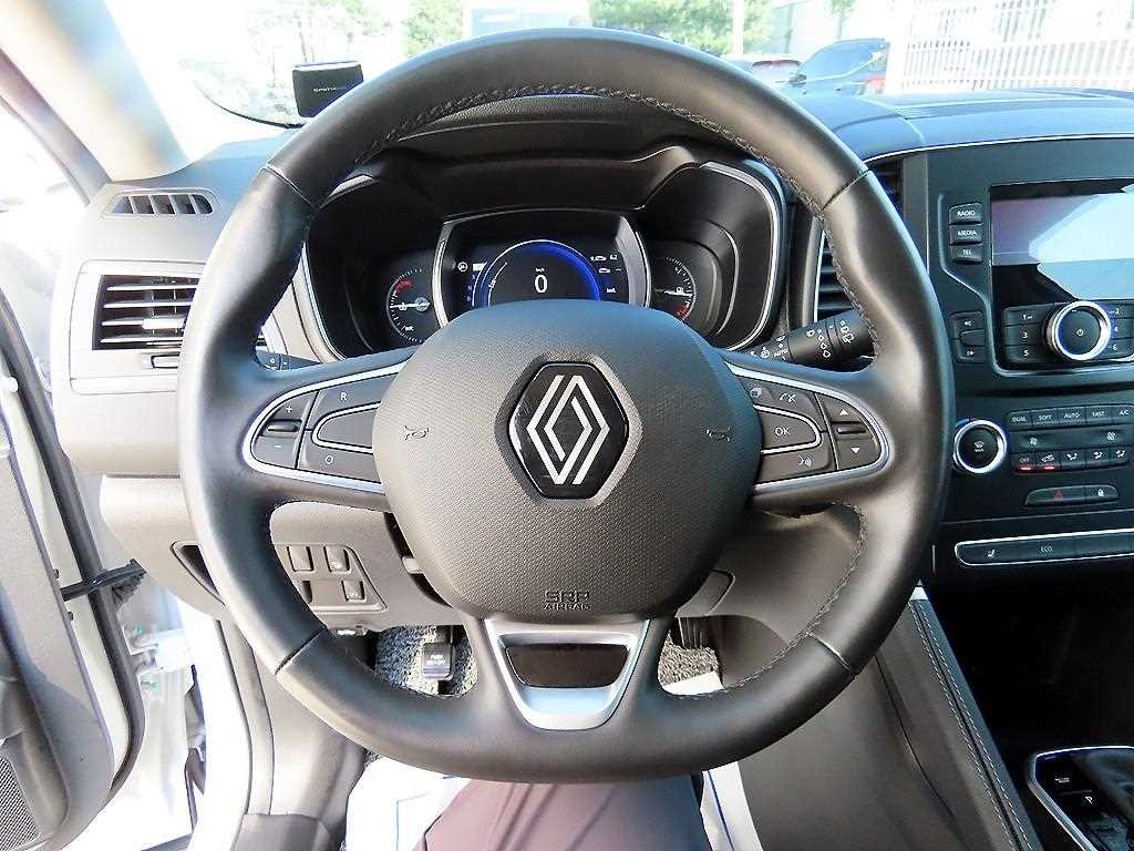 르노코리아(삼성) QM6 더뉴QM6 퀘스트 2.0 LPe 2WD 이미지 8