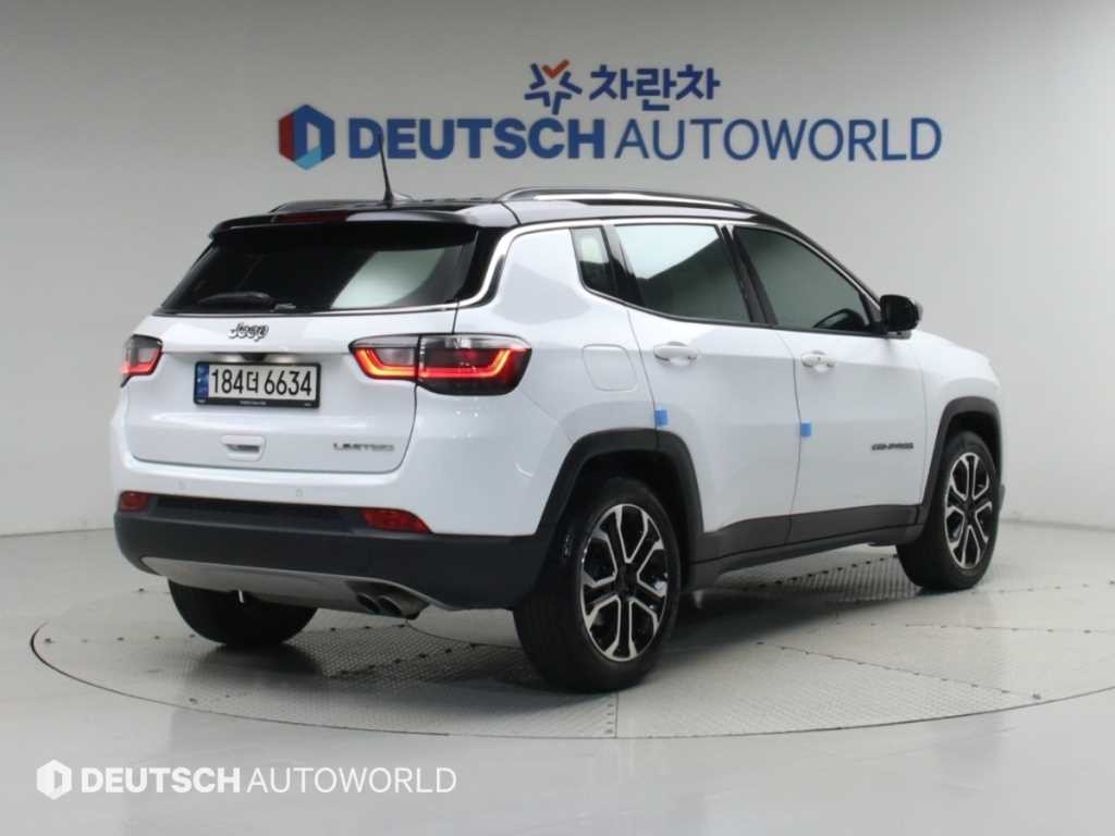 지프 컴패스 컴패스 2세대 2.4 2WD 리미티드 이미지 2