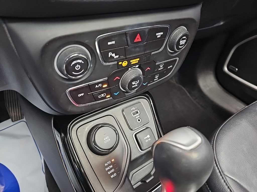 지프 컴패스 컴패스 2세대 2.4 AWD 리미티드 이미지 10