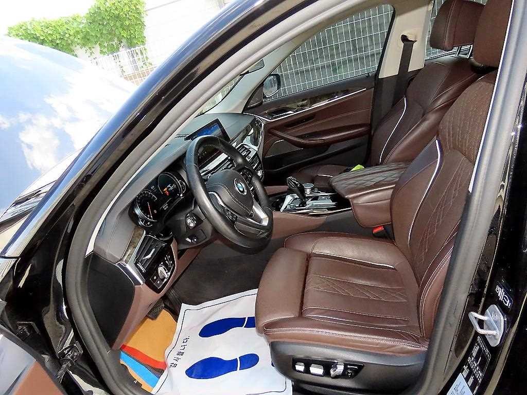 BMW 5시리즈 5시리즈 (G30) 530d 럭셔리 플러스 이미지 5
