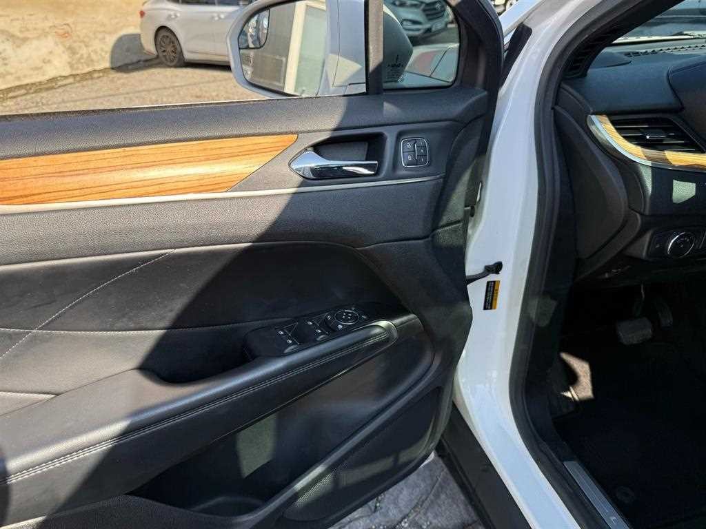 링컨 MKC 2.0 AWD 이미지 12
