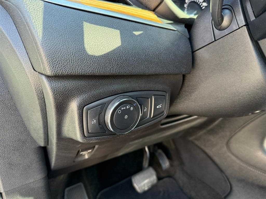 링컨 MKC 2.0 AWD 이미지 13