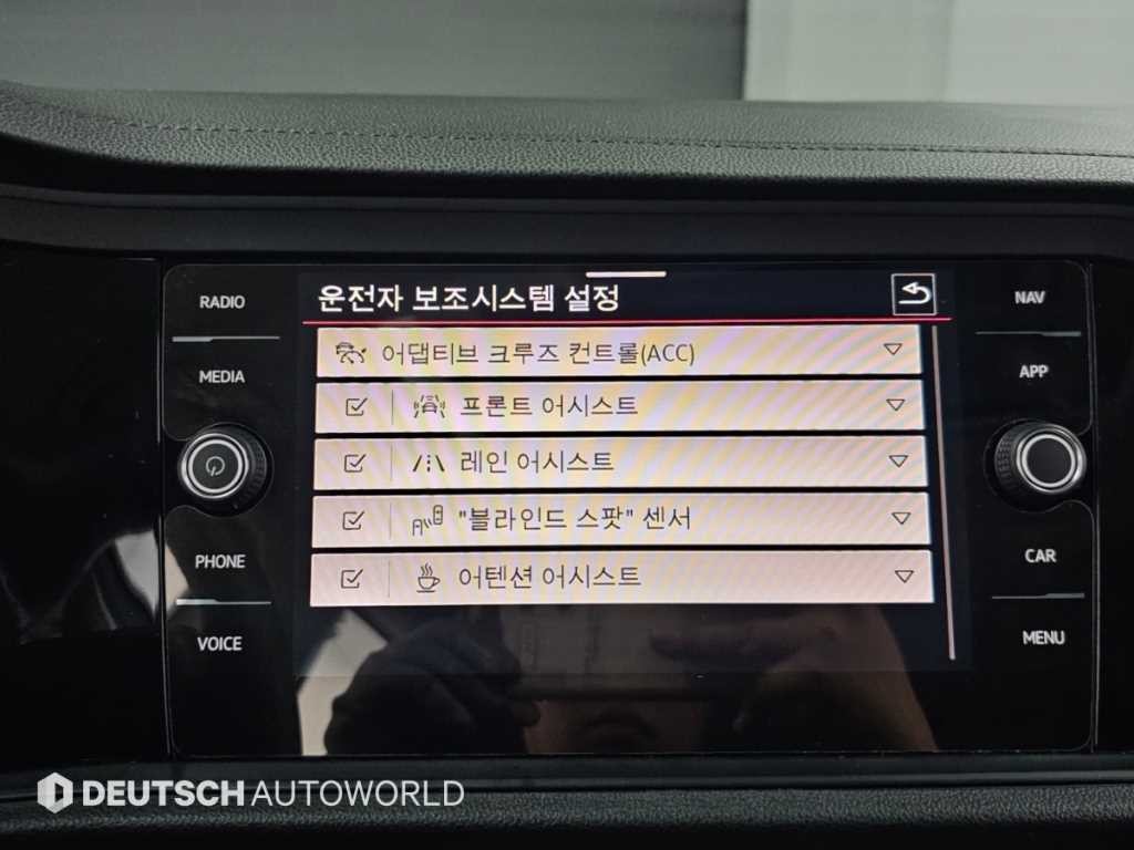 폭스바겐 제타 올 뉴 제타 1.4 TSI 프레스티지 이미지 17
