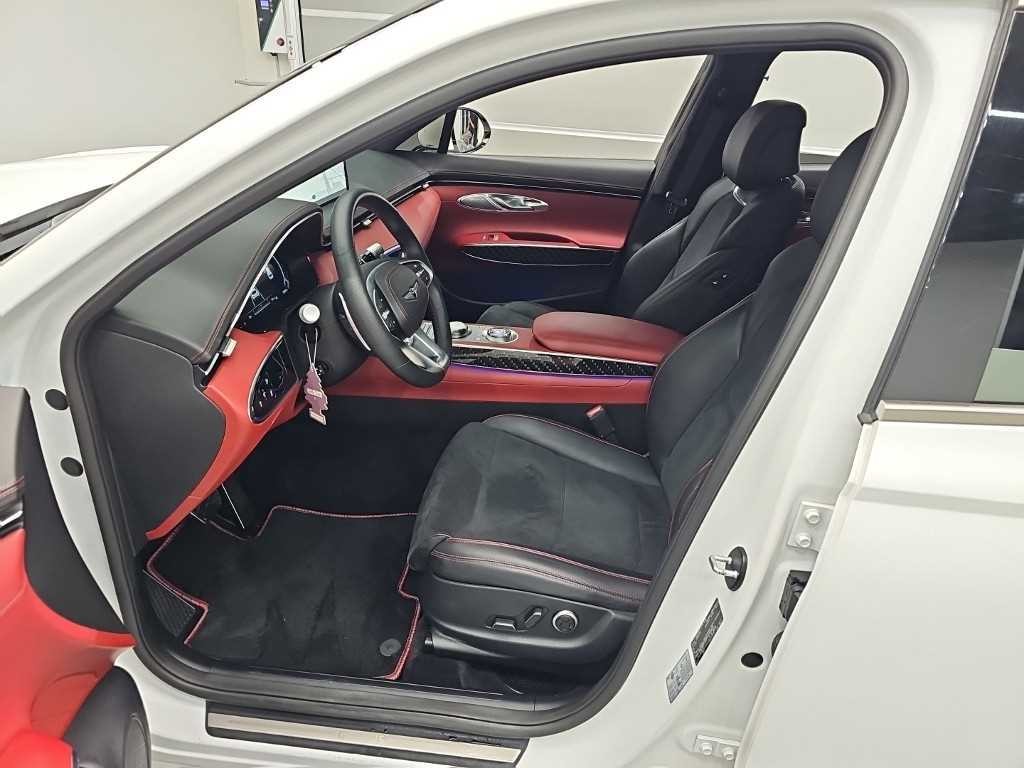 제네시스 GV70 2.5T 가솔린 AWD 스포츠 이미지 11