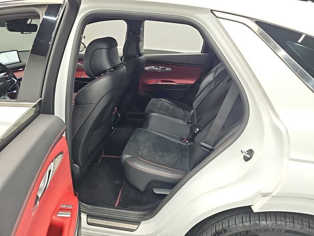 제네시스 GV70 2.5T 가솔린 AWD 스포츠 이미지 12