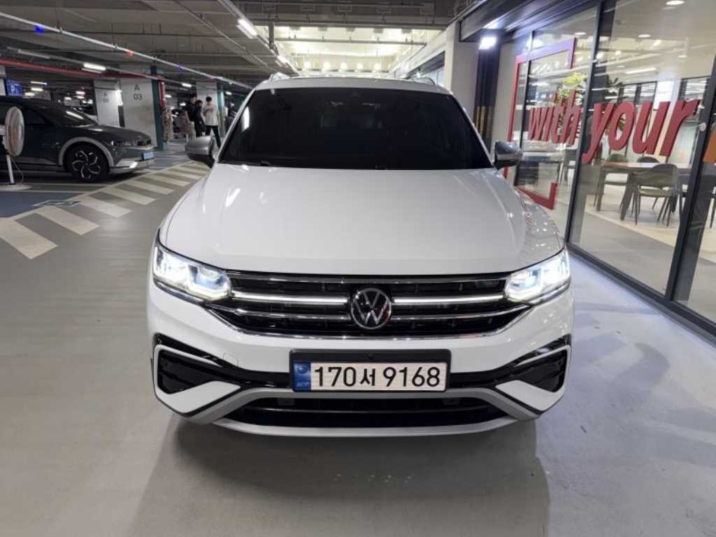폭스바겐 티구안 티구안 올스페이스 2.0 TSI 프레스티지 이미지 1