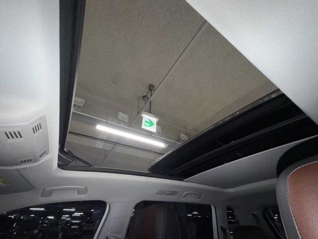 폭스바겐 티구안 티구안 올스페이스 2.0 TSI 프레스티지 이미지 16