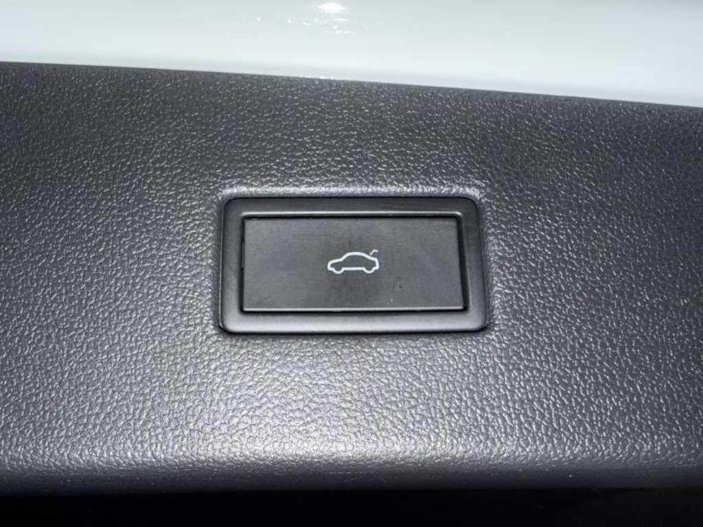 폭스바겐 티구안 티구안 올스페이스 2.0 TSI 프레스티지 이미지 18