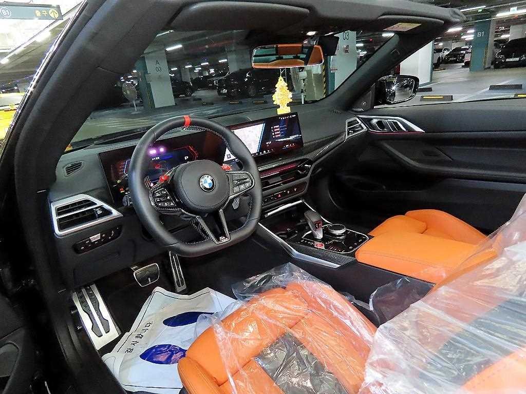 BMW 4시리즈 M4 (G82) 컨버터블 컴패티션 M xDrive 이미지 12