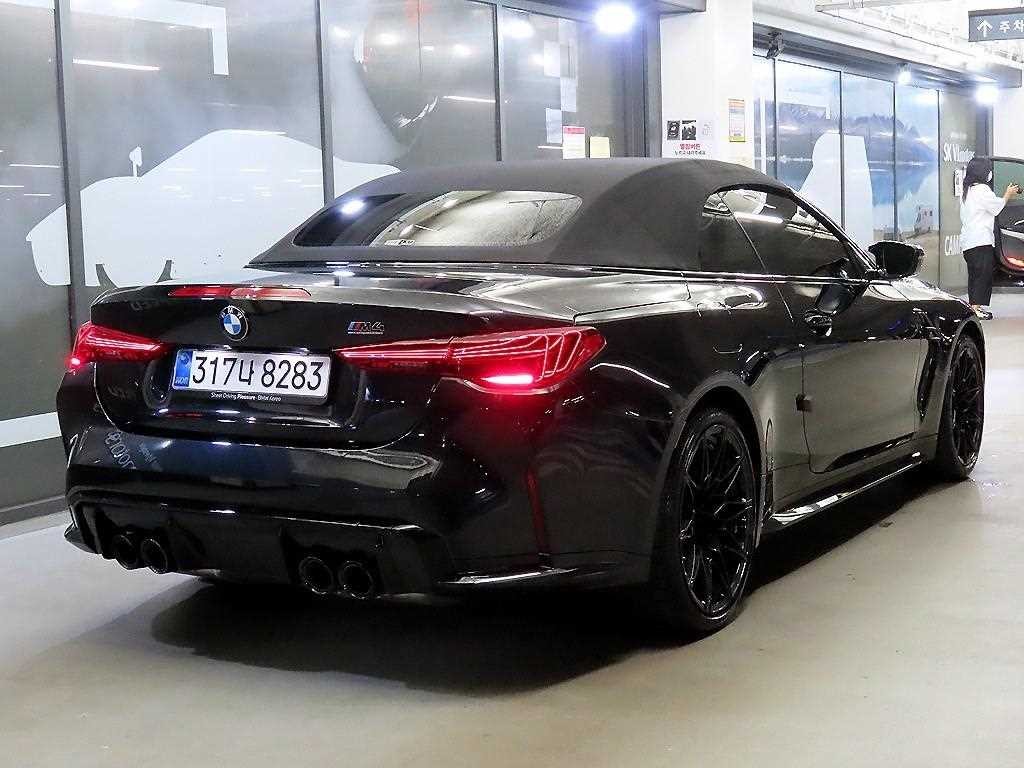 BMW 4시리즈 M4 (G82) 컨버터블 컴패티션 M xDrive 이미지 4