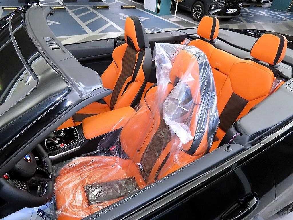 BMW 4시리즈 M4 (G82) 컨버터블 컴패티션 M xDrive 이미지 9