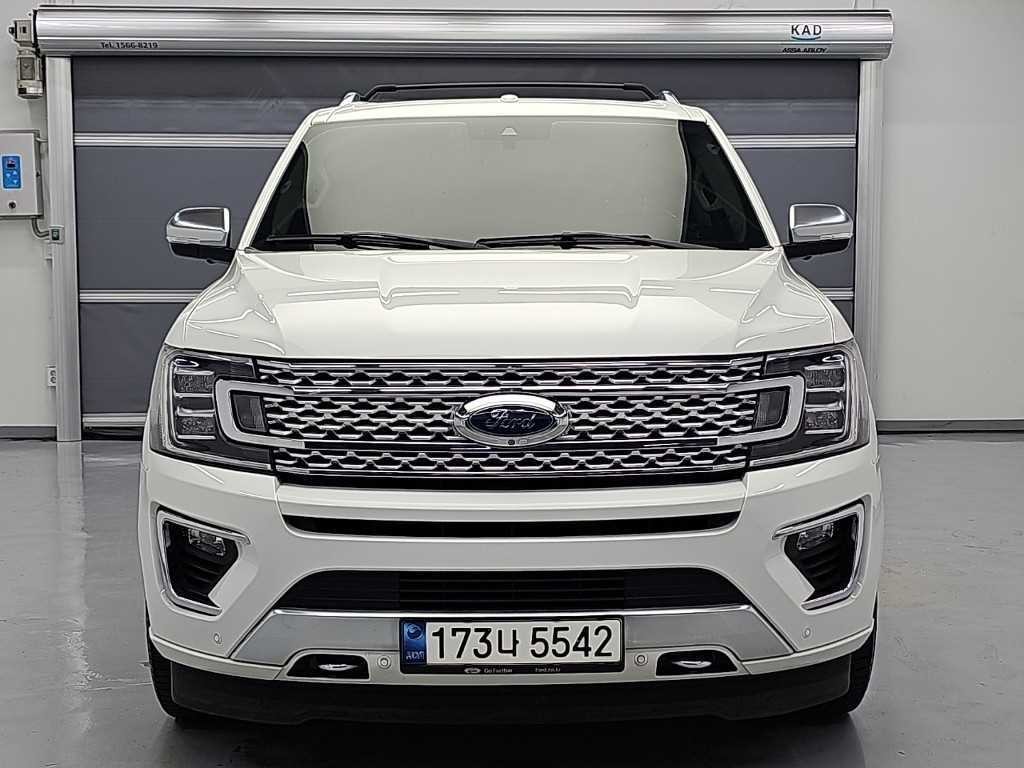 포드 익스피디션 3.5 EcoBoost Platinum 이미지 3