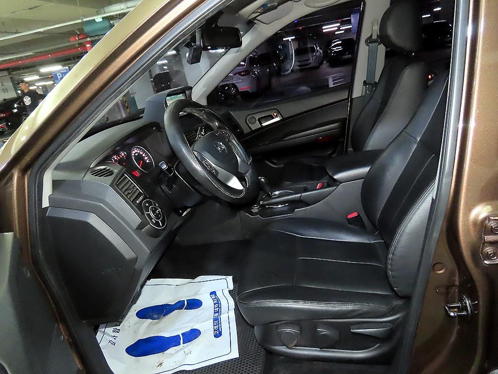 KG모빌리티(쌍용) 코란도 코란도스포츠 디젤 4WD 익스트림 이미지 6