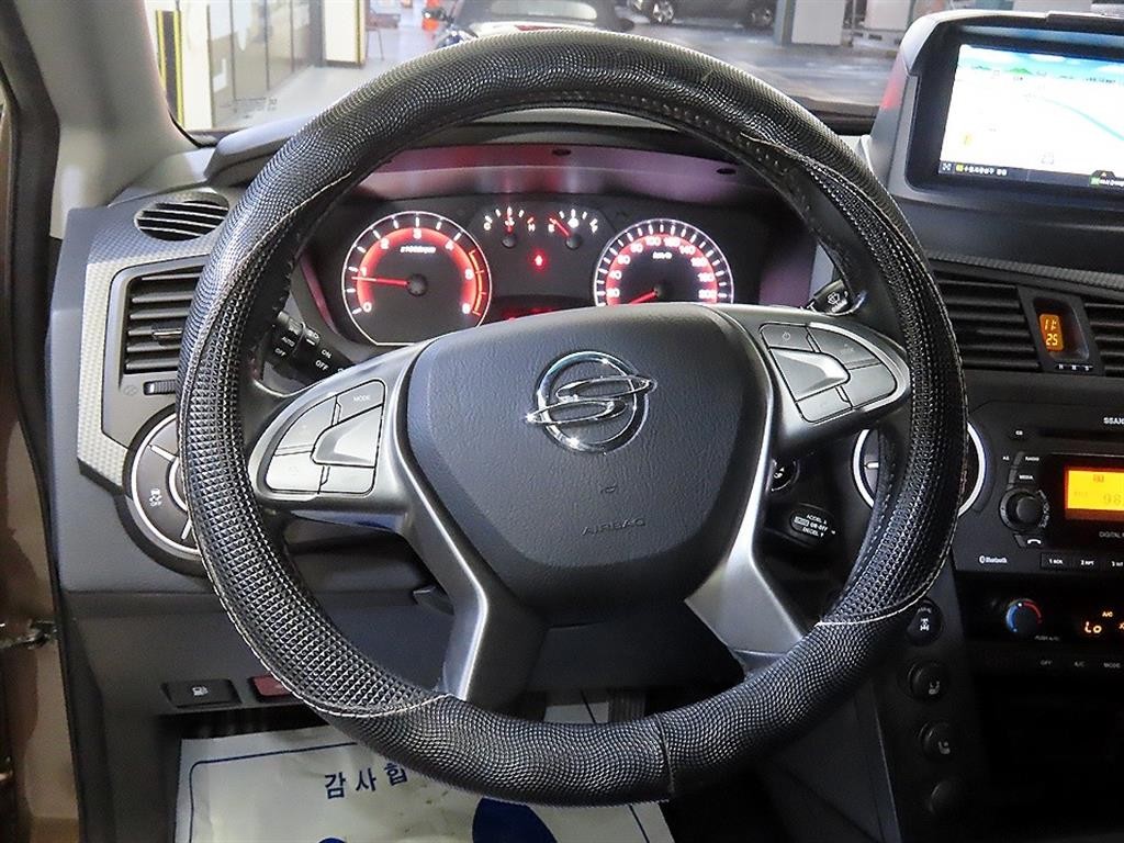 KG모빌리티(쌍용) 코란도 코란도스포츠 디젤 4WD 익스트림 이미지 8