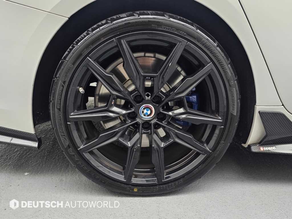 BMW 8시리즈 8시리즈 (G15) 840i xDrive M 스포츠 그란쿠페 이미지 5