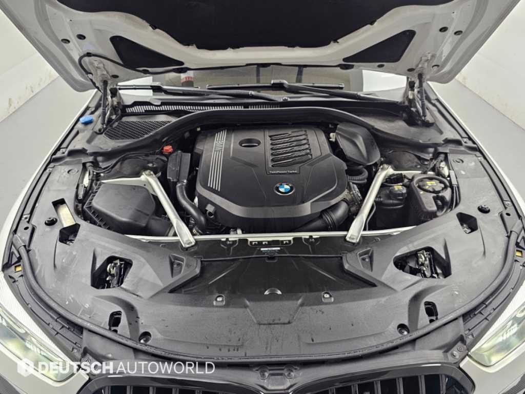 BMW 8시리즈 8시리즈 (G15) 840i xDrive M 스포츠 그란쿠페 이미지 6