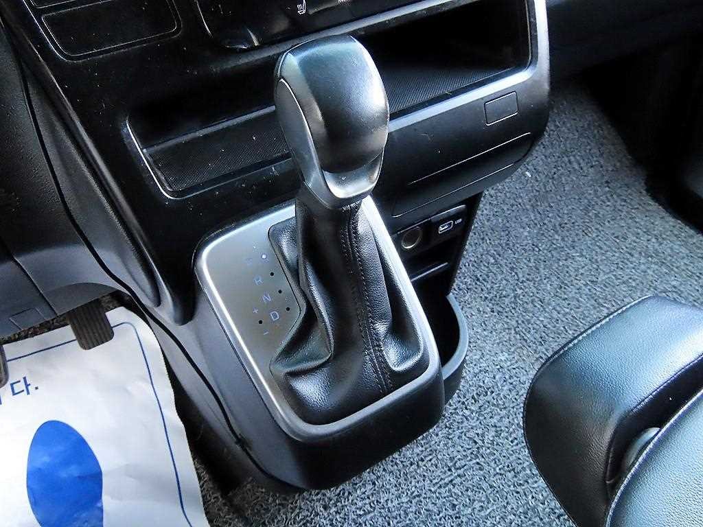 현대 스타리아 2WD 디젤 카고 모던 3인승 이미지 11