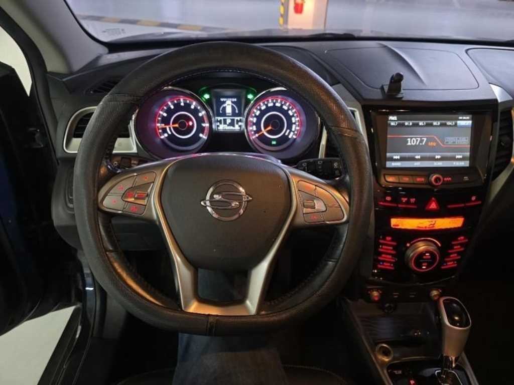 KG모빌리티(쌍용) 티볼리 가솔린 2WD 1.6 VX 이미지 4