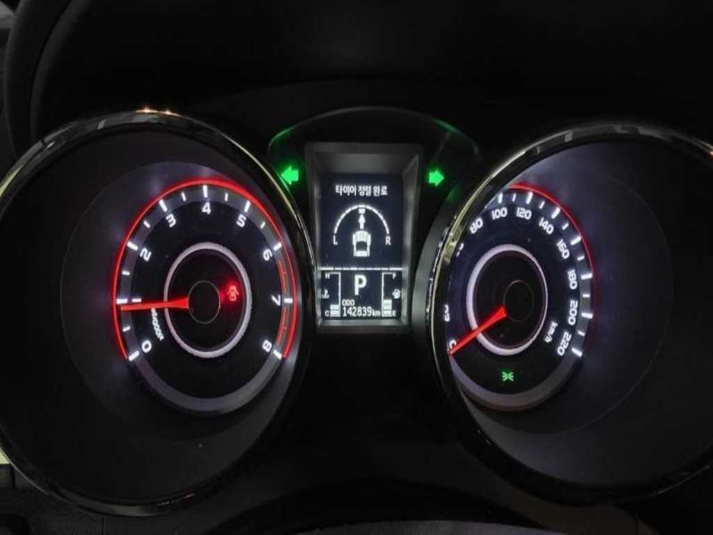 KG모빌리티(쌍용) 티볼리 가솔린 2WD 1.6 VX 이미지 5