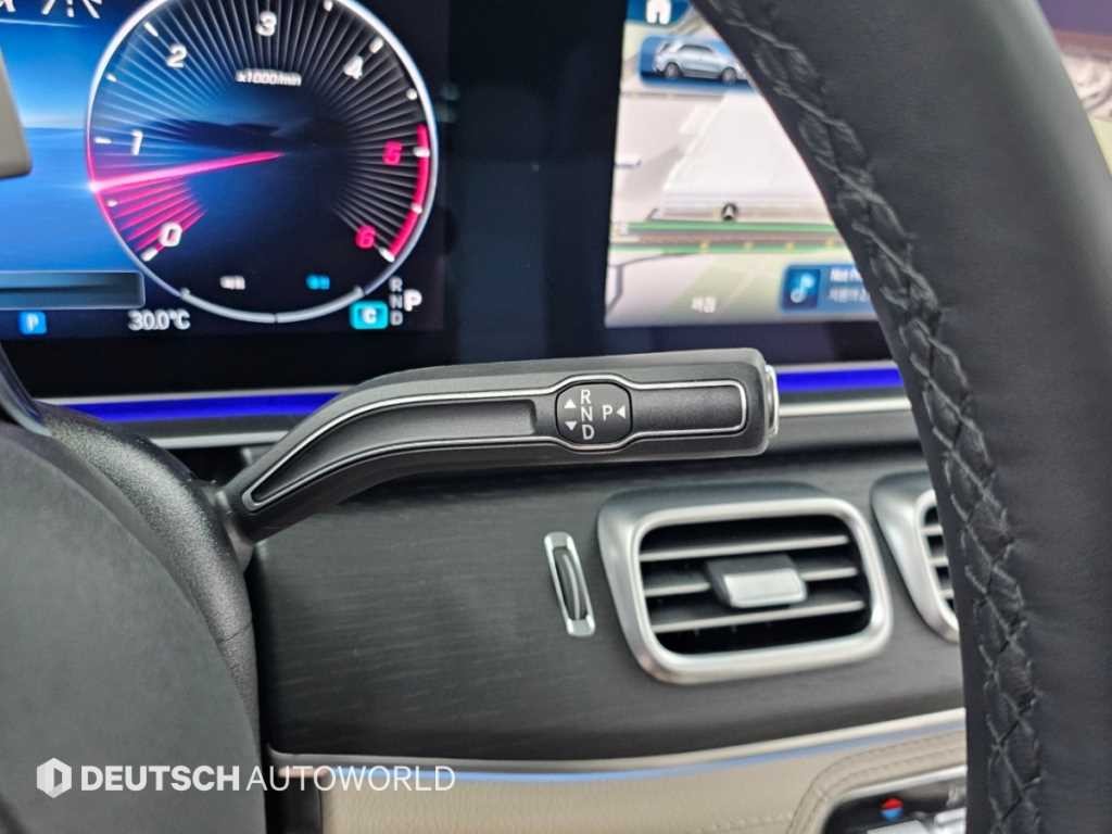 벤츠 GLE 클래스 GLE 클래스 W167 GLE 300d 4MATIC 이미지 9