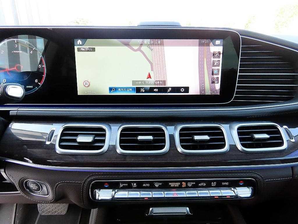 벤츠 GLE 클래스 GLE 클래스 W167 GLE 300d 4MATIC 이미지 14