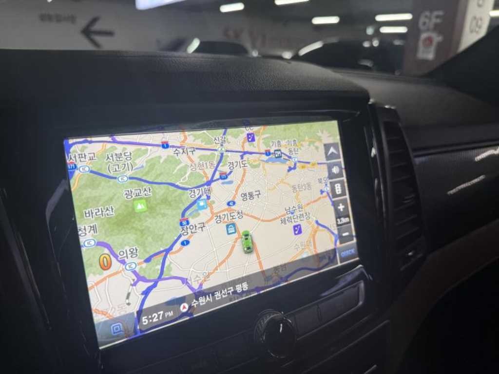 KG모빌리티(쌍용) 렉스턴 G4렉스턴 디젤 2.2 4WD 화이트 에디션 이미지 15