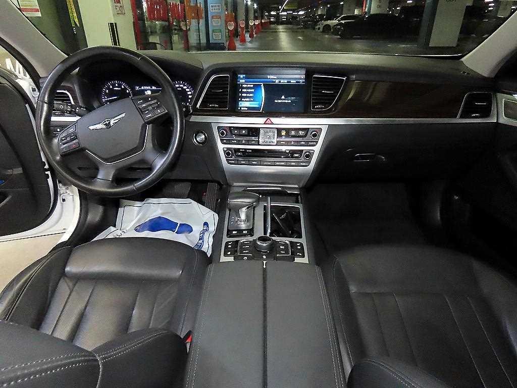 제네시스 G80 3.3 GDI AWD 프리미엄 럭셔리 이미지 10