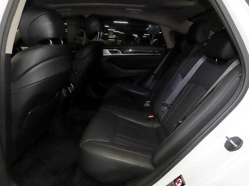 제네시스 G80 3.3 GDI AWD 프리미엄 럭셔리 이미지 7